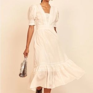 Reformation Betsie dress in Ivory size 4